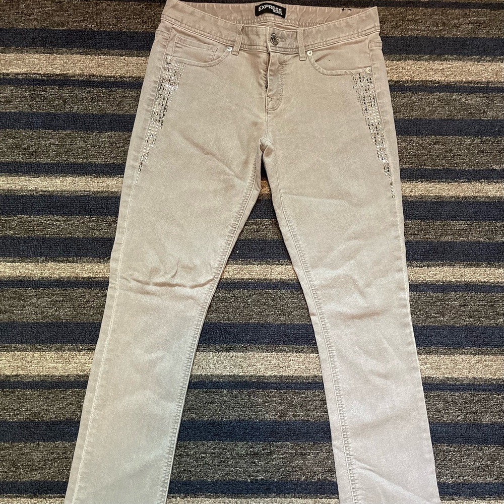 Express cropped jean leggings size 4